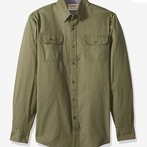 Long sleeve, button down men’s shirt